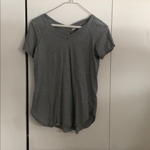 Gray t shirt
